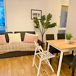 Modern Stylish With Balcony Near Scs Appartamento *