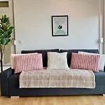 Modern Stylish With Balcony Near Scs Wiener Neudorf