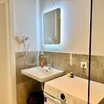 Appartamento Modern Stylish With Balcony Near Scs