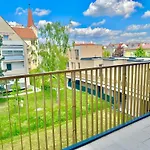 Modern Stylish With Balcony Near Scs Appartamento Wiener Neudorf