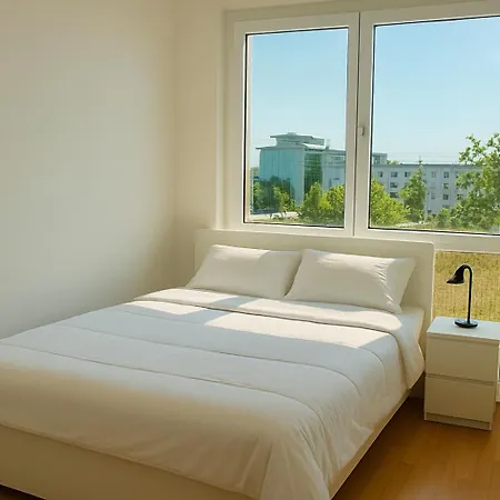 Apartman Modern Stylish With Balcony Near Scs *