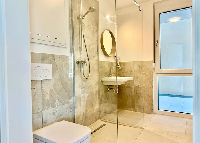 Appartement Modern Stylish With Balcony Near Scs Wiener Neudorf