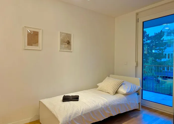 Modern Stylish With Balcony Near Scs *