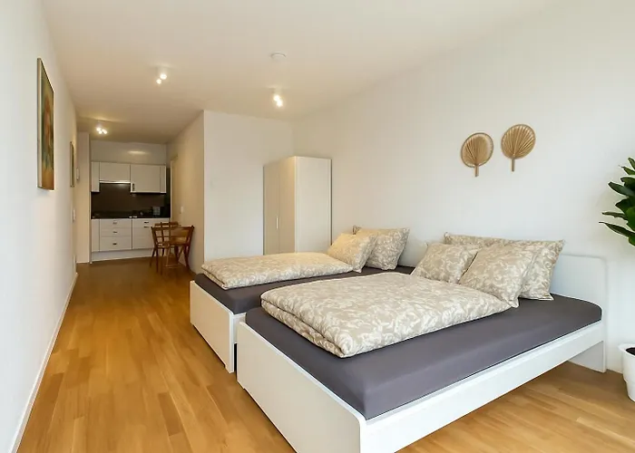 Modern Stylish With Balcony Near Scs Wiener Neudorf